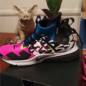 Nike Air Presto Mid
Acronym Racer Pink